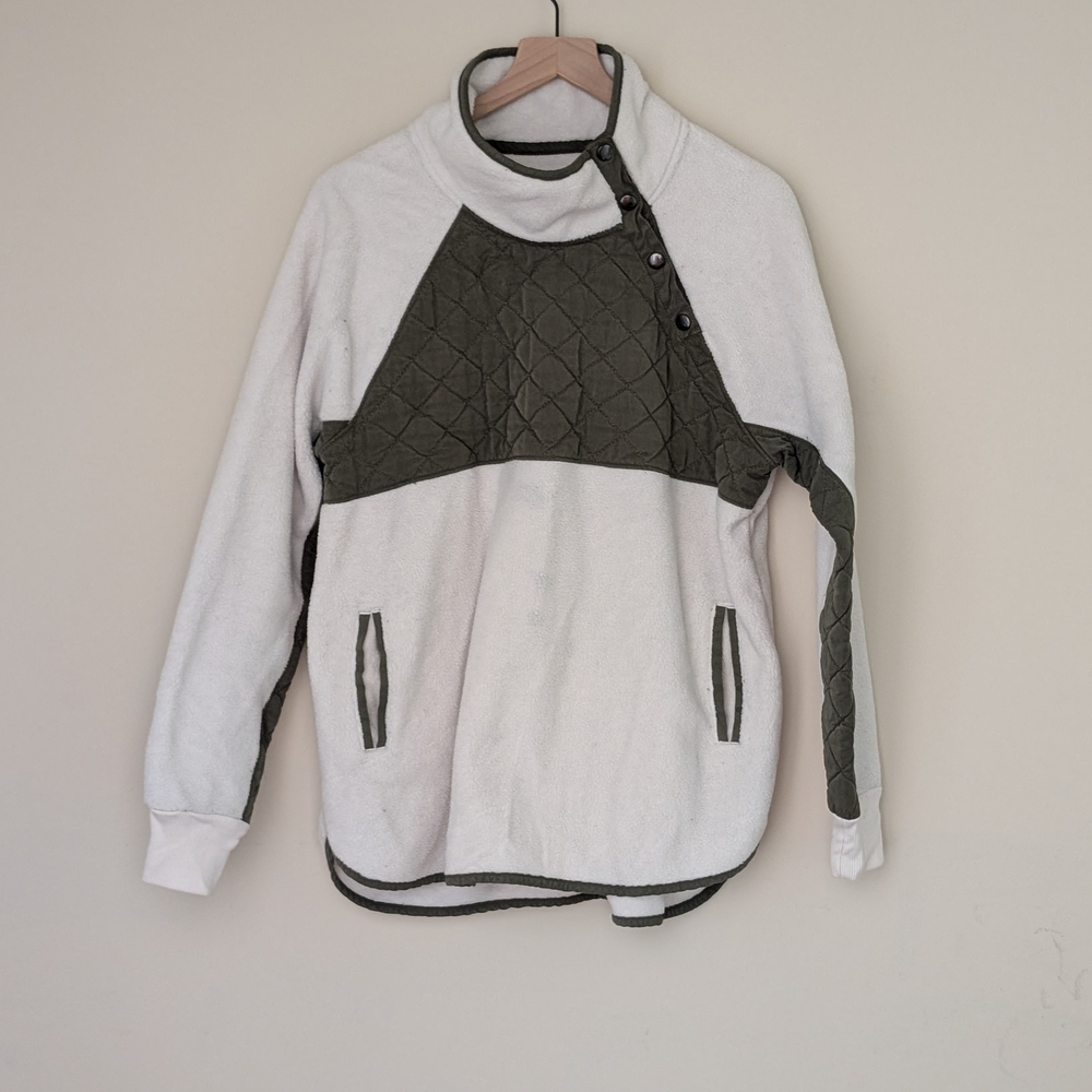 Abercrombie & Fitch White and Olive Jacket